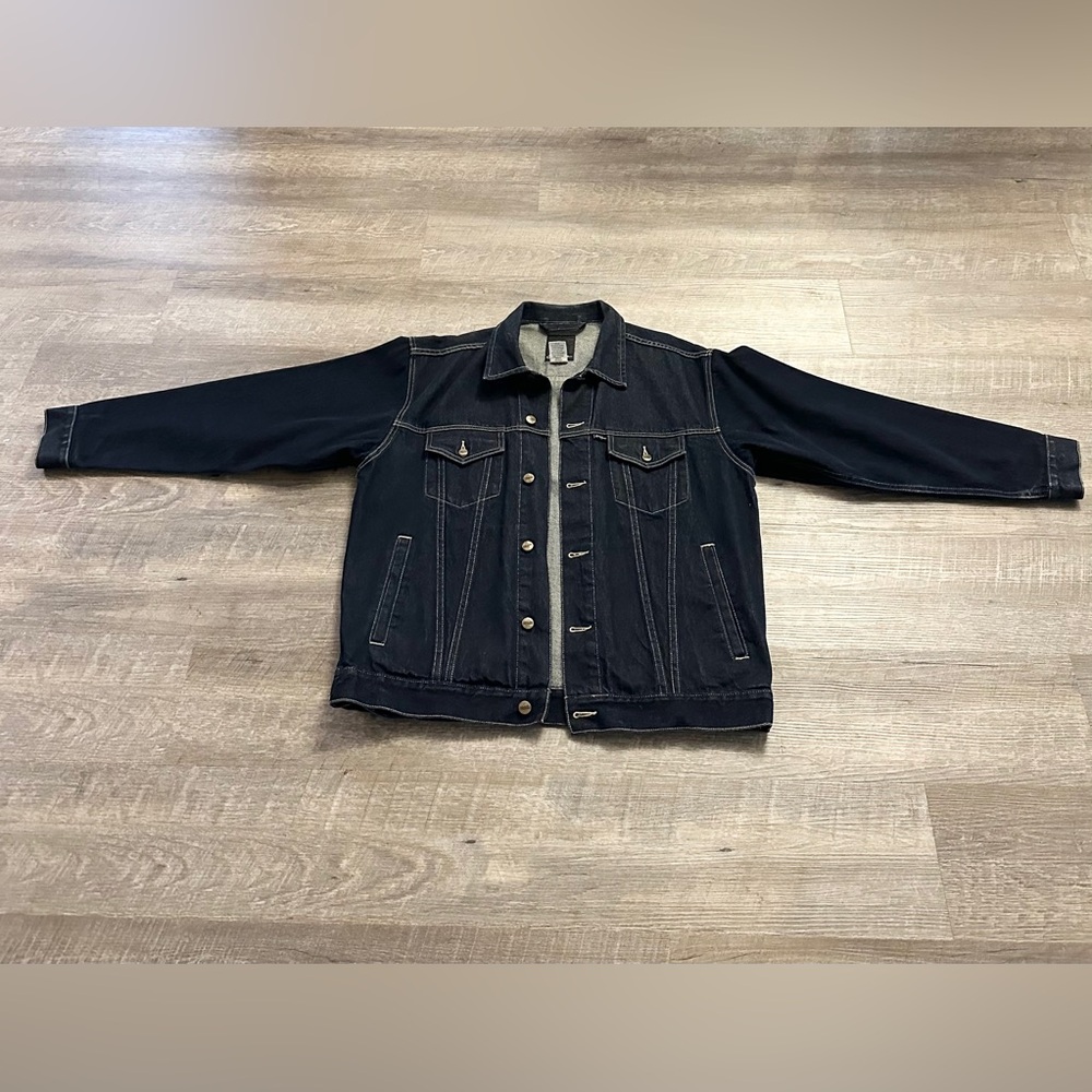 Sean John Y2K Dark Indigo Denim Jacket with Contrast Stitching - Picture 3 of 6